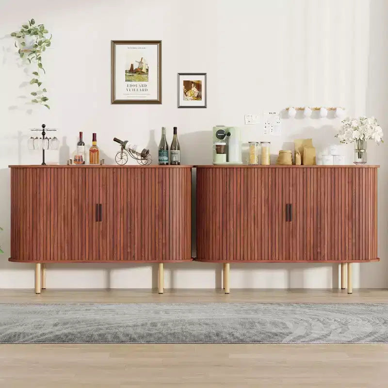 47 Credenza Buffet, Tre ripiani regolabili in altezza, Anta scorrevole, Mobiletto accentato moderno di metà secolo per cucina, soggiorno, ingresso