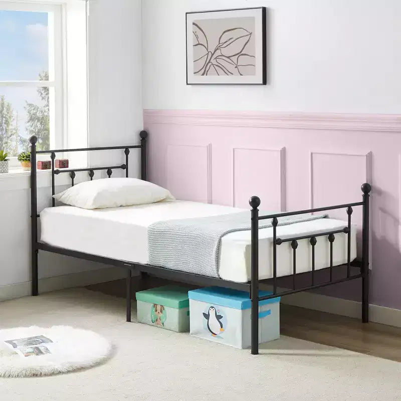 Struttura Letto a Piattaforma Matrimoniale/Doppia/Queen Size in Metallo con Testiera e Pediera, Telaio Letto Industriale, Nessuna Rete a Molle Necessaria, Spazio di Archiviazione