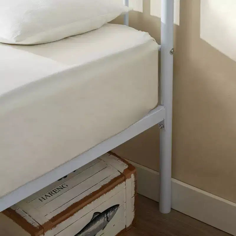 Struttura Letto a Piattaforma Matrimoniale/Doppia/Queen Size in Metallo con Testiera e Pediera, Telaio Letto Industriale, Nessuna Rete a Molle Necessaria, Spazio di Archiviazione